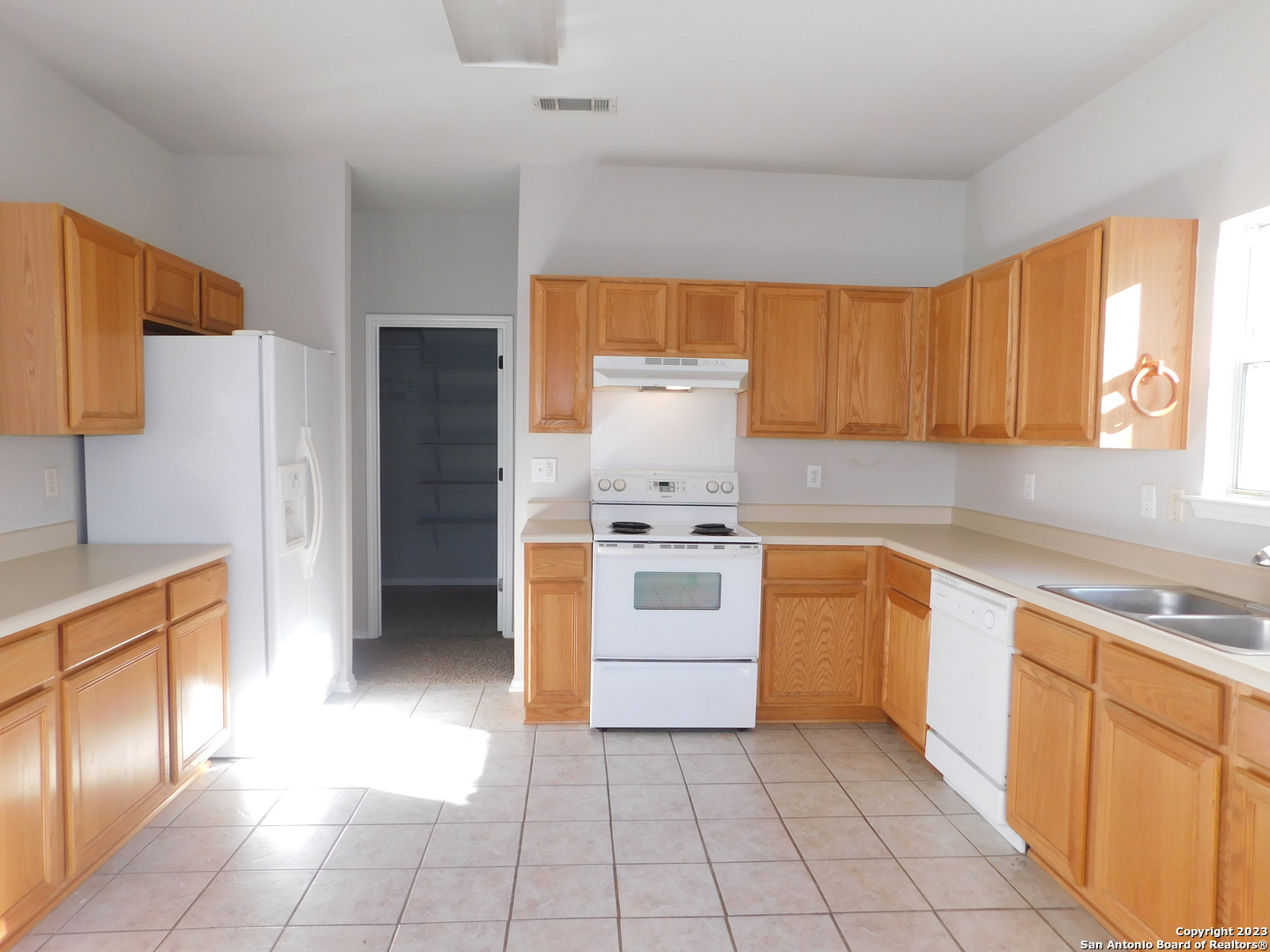9231 Foxgrove Way San Antonio TX 78251