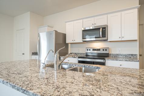 7518 Boa Hollow San Antonio TX 78253