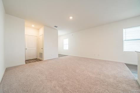 7518 Boa Hollow San Antonio TX 78253