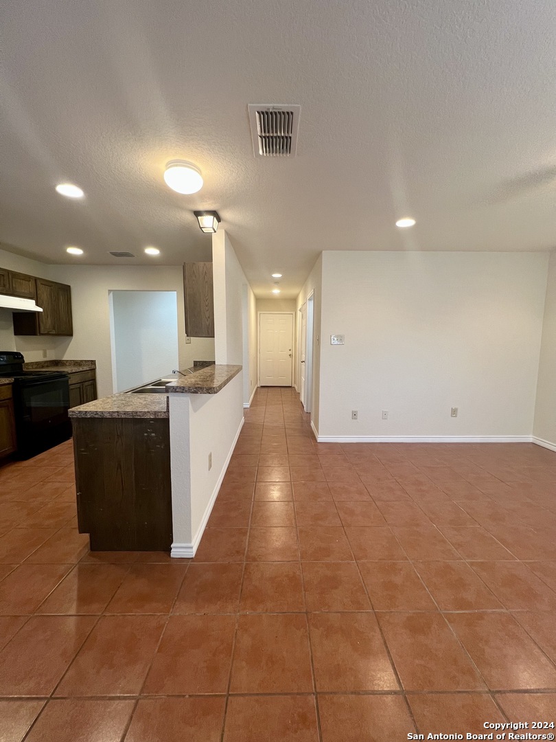 1721 Quintana Road San Antonio TX 78211