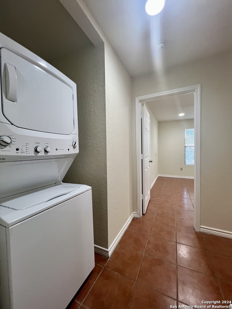 1721 Quintana Road San Antonio TX 78211