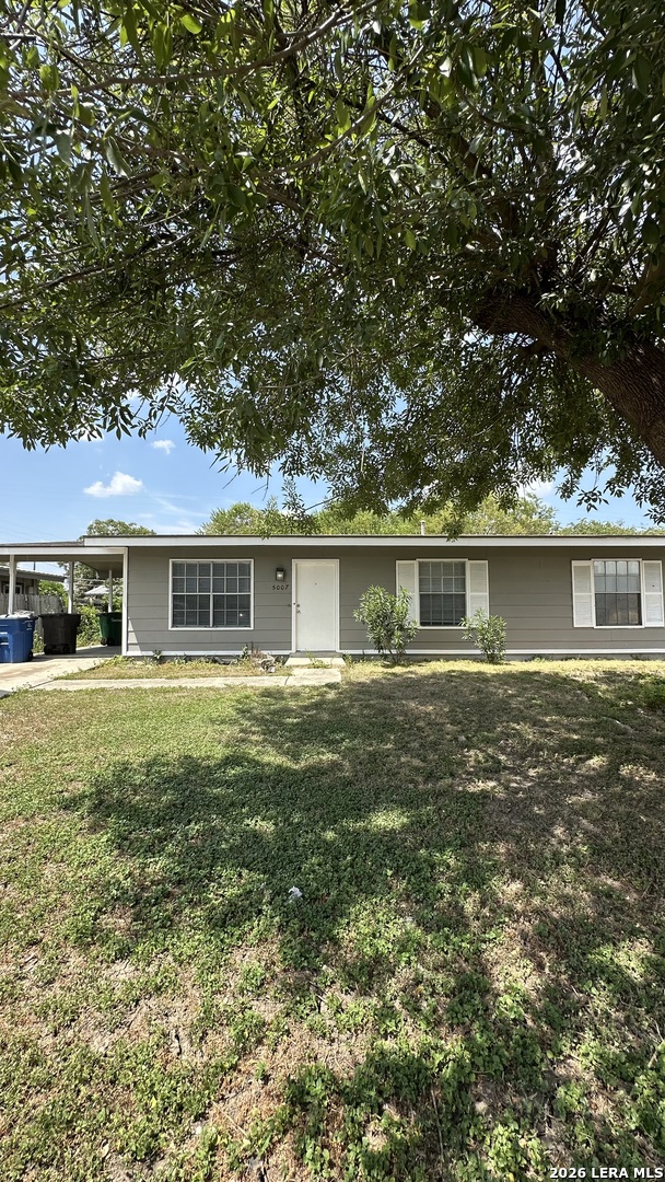 5007 Village Row San Antonio TX 78218