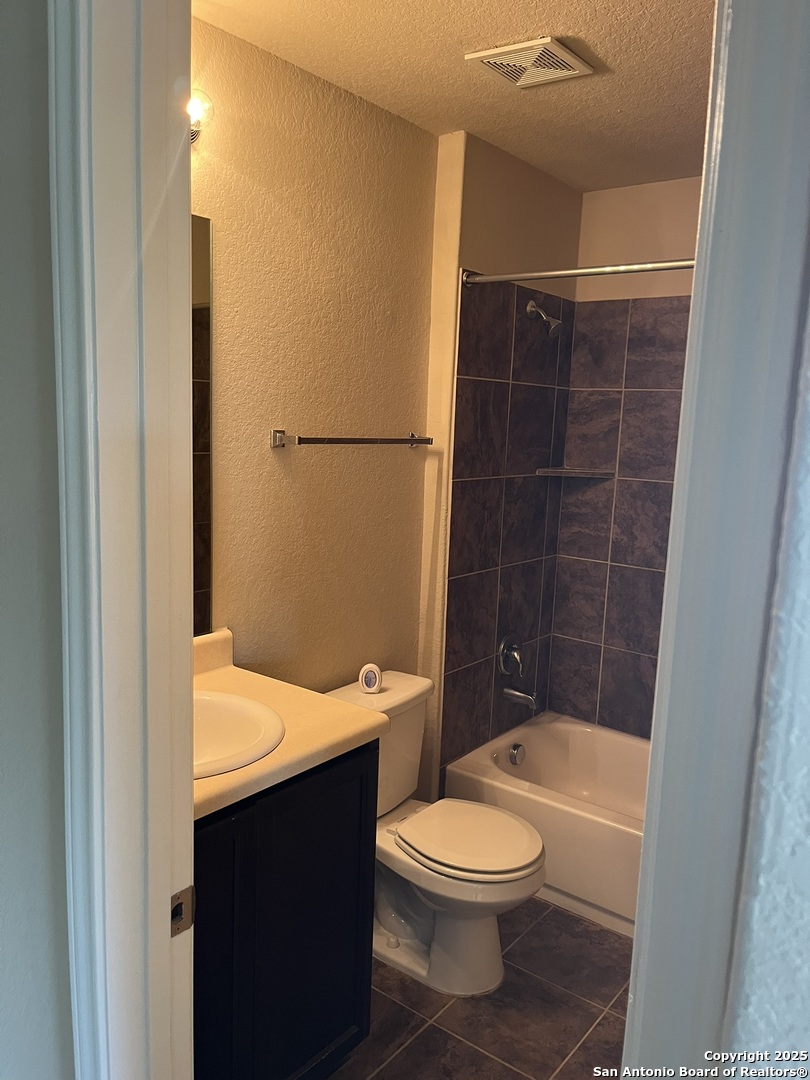 1446 Scent Of Basil San Antonio TX 78245