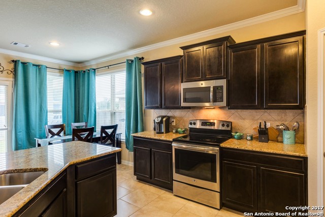 517 Saddle Back Trail Cibolo TX 78108