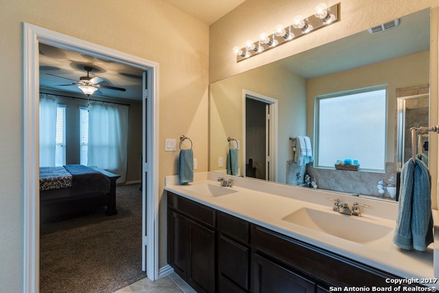 517 Saddle Back Trail Cibolo TX 78108
