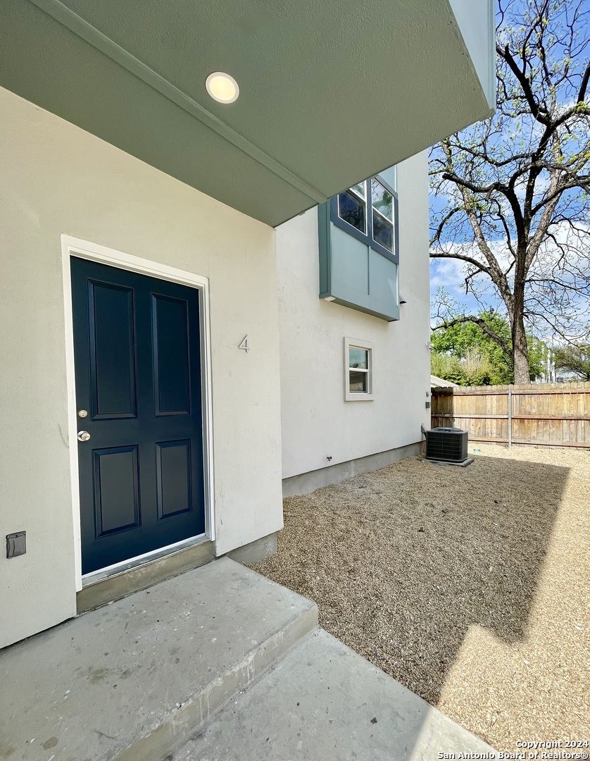 603 W Euclid Avenue San Antonio TX 78212
