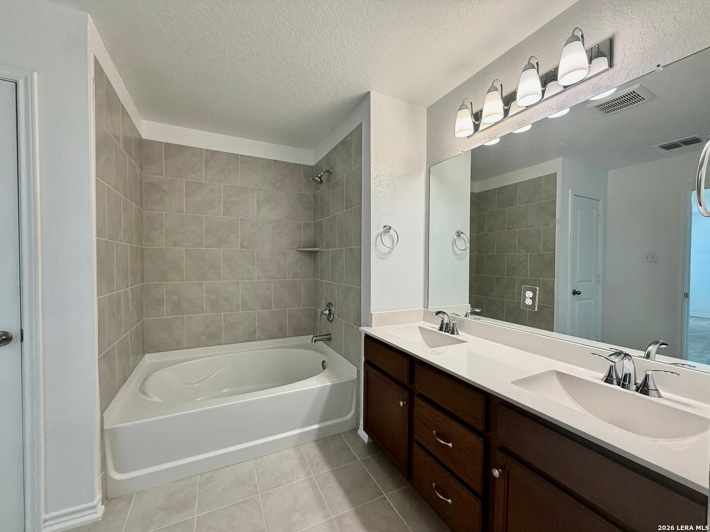 8014 Canyon Wren Park San Antonio TX 78253