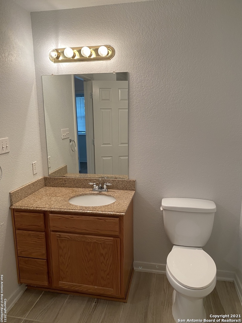 13618 Woodstone Way San Antonio TX 78233