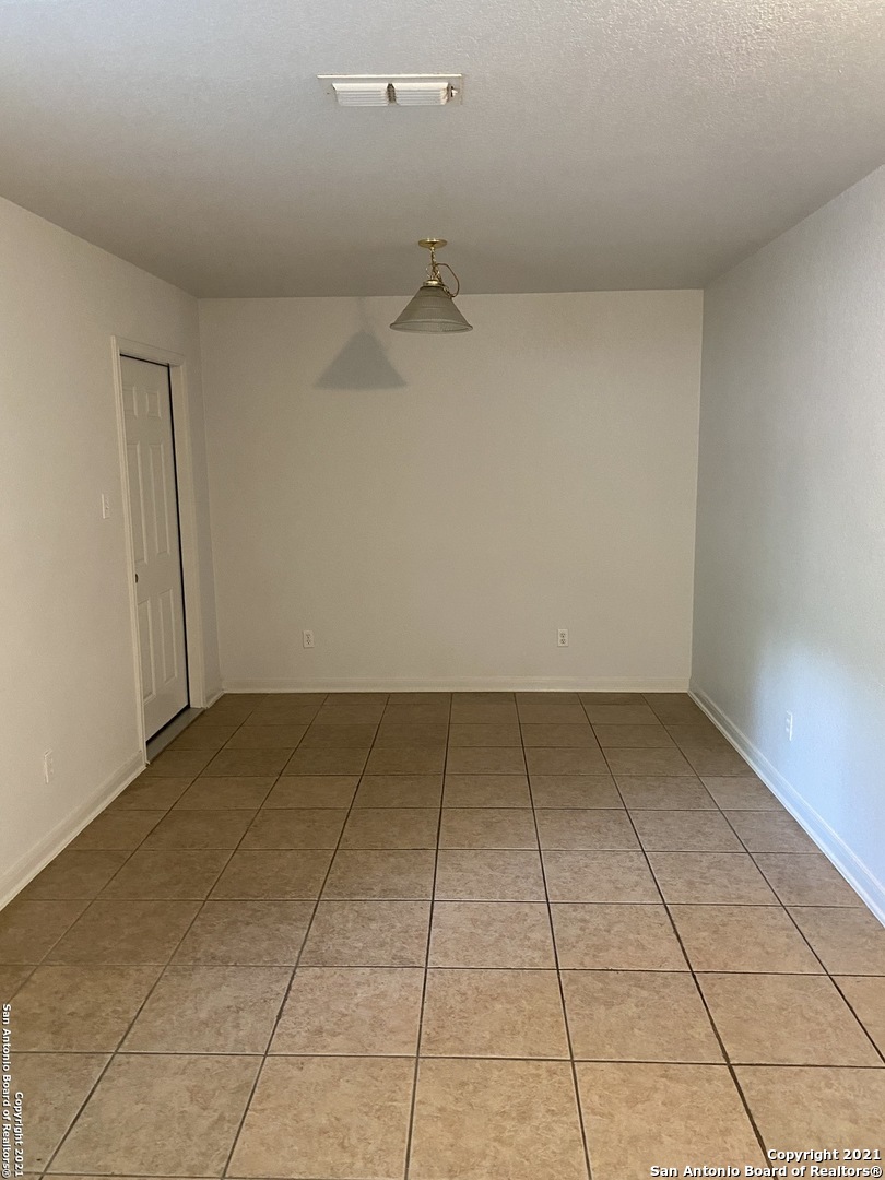 13618 Woodstone Way San Antonio TX 78233