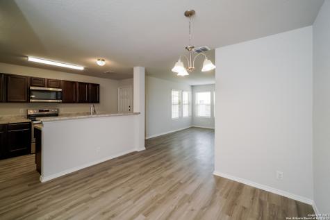 2350 Redlove San Antonio TX 78224