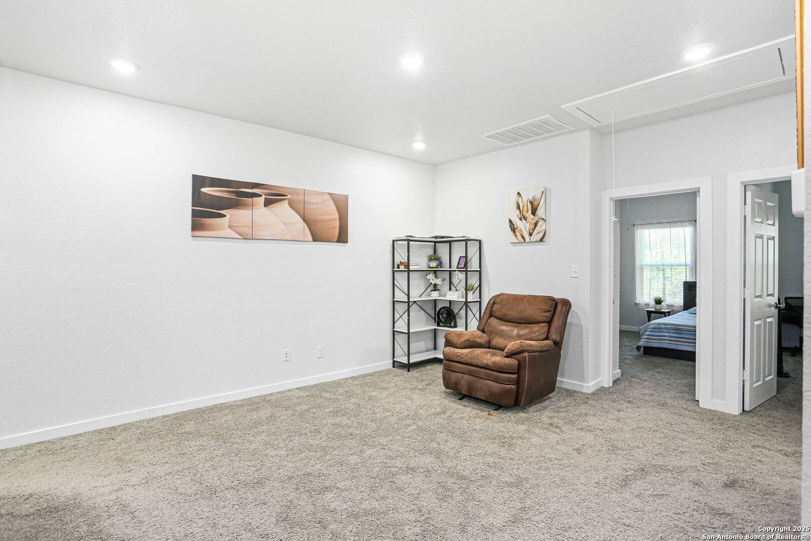 4 Oak Plaza San Antonio TX 78216