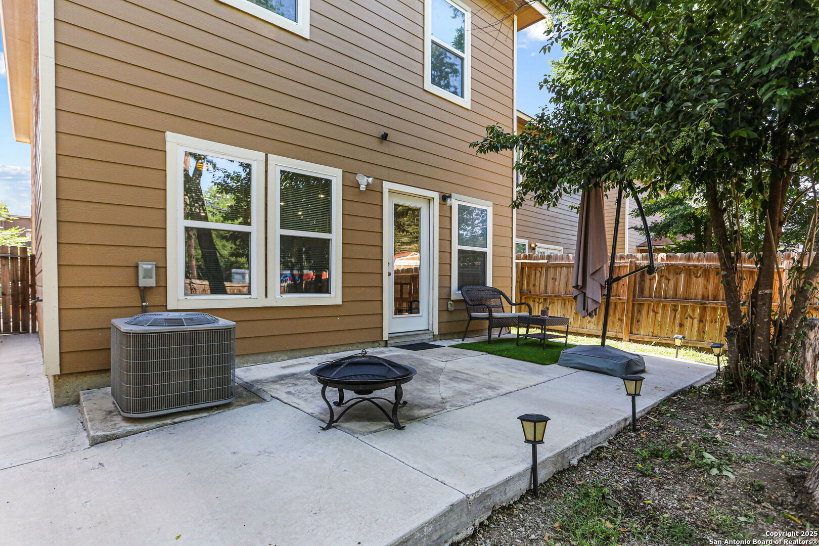 4 Oak Plaza San Antonio TX 78216