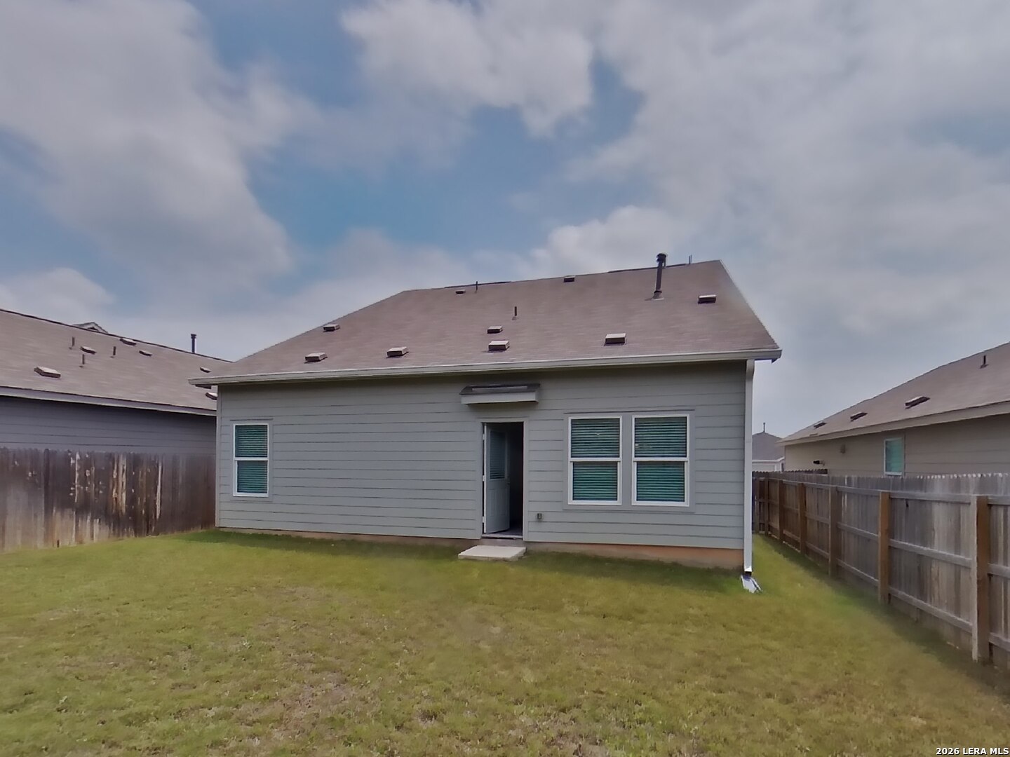 5935 Forenoon Bulverde TX 78163