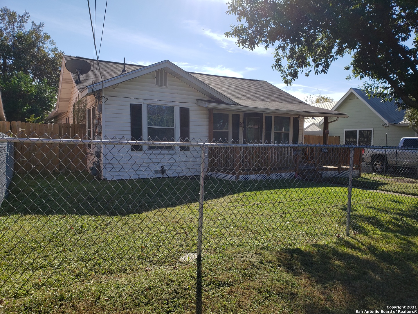 950 Santa Monica Street San Antonio TX 78201