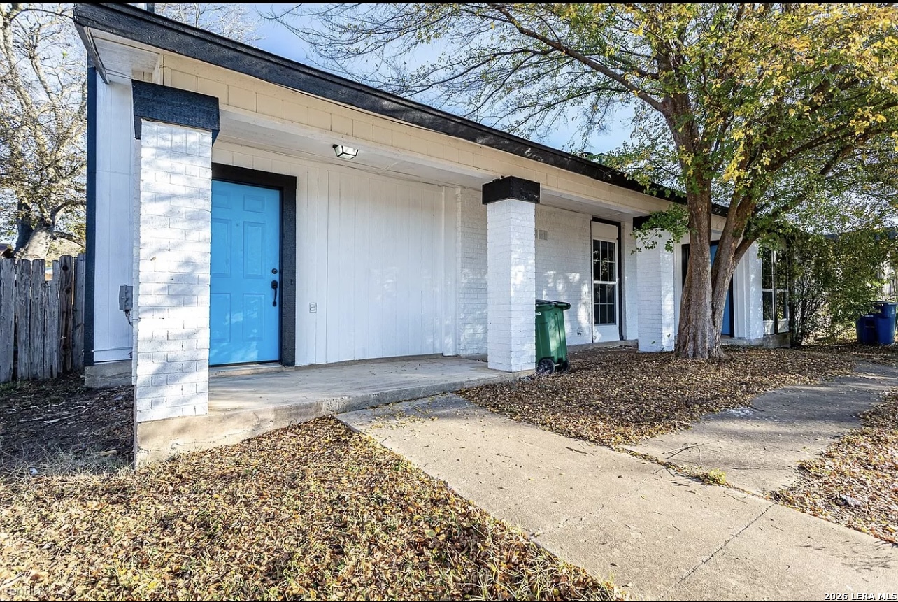 4900 E Stassney Lane Austin TX 78744