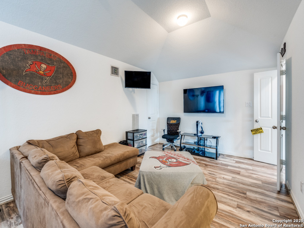 226 Fernwood Drive Cibolo TX 78108