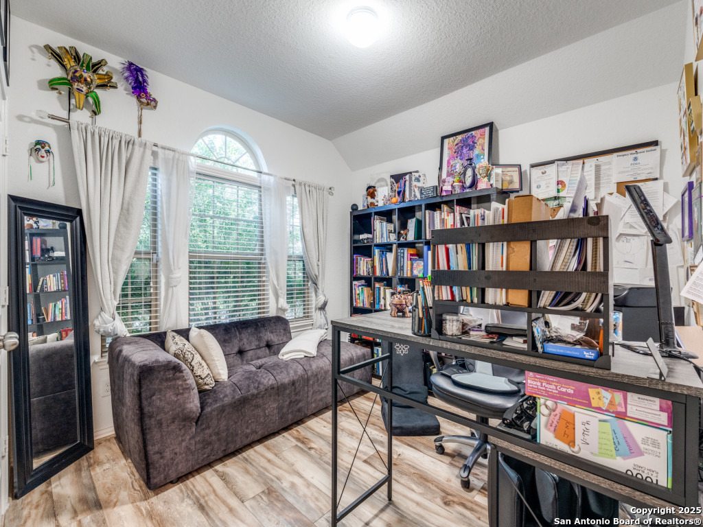 226 Fernwood Drive Cibolo TX 78108