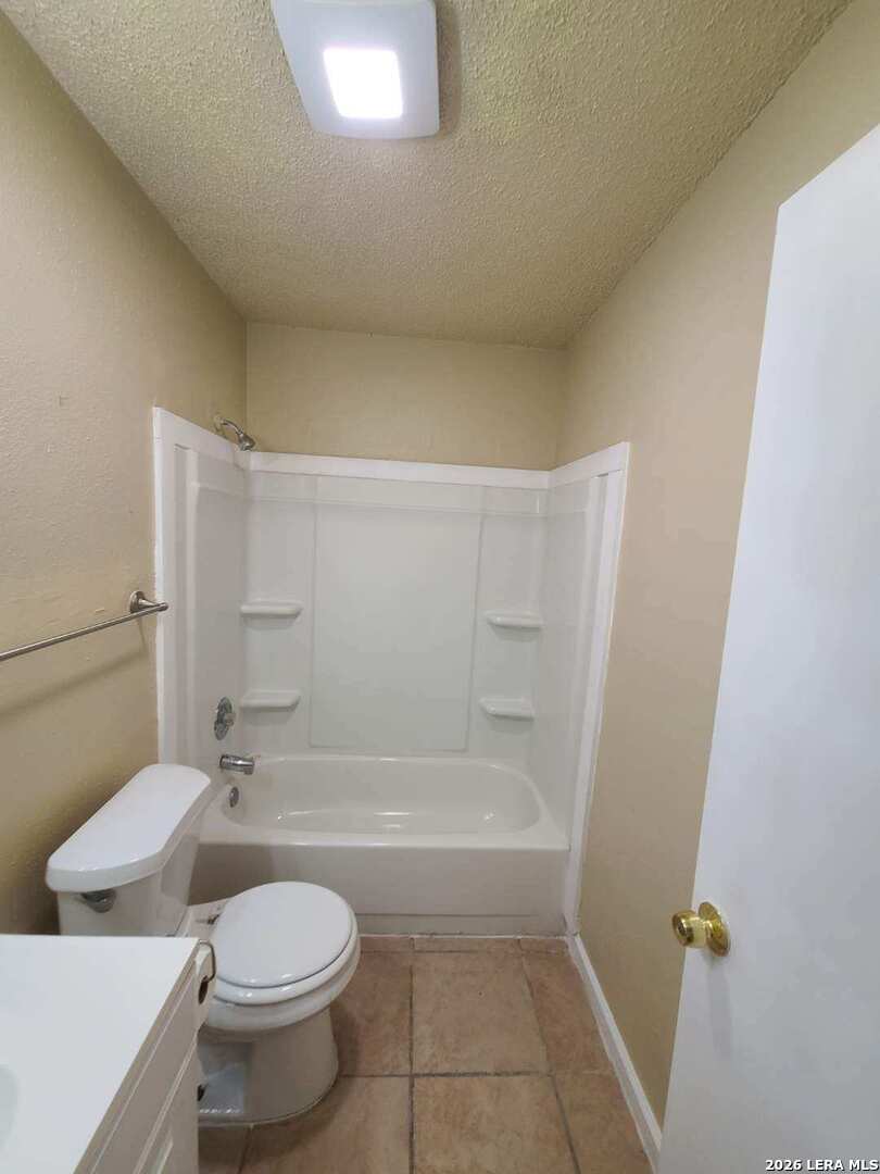 9418 Quicksilver Drive San Antonio TX 78245