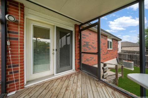 6814 Park Haven San Antonio TX 78244