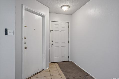 6814 Park Haven San Antonio TX 78244