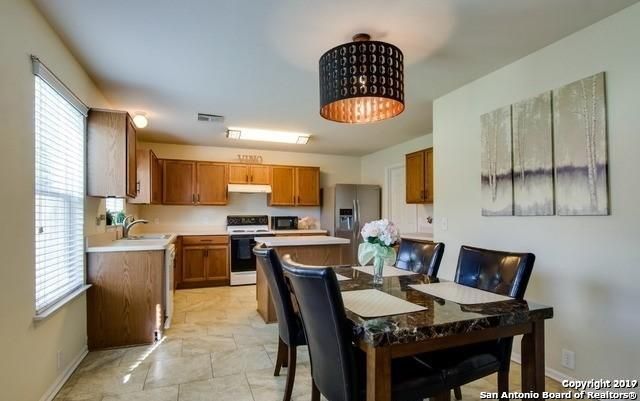 9418 Wolf Point San Antonio TX 78251