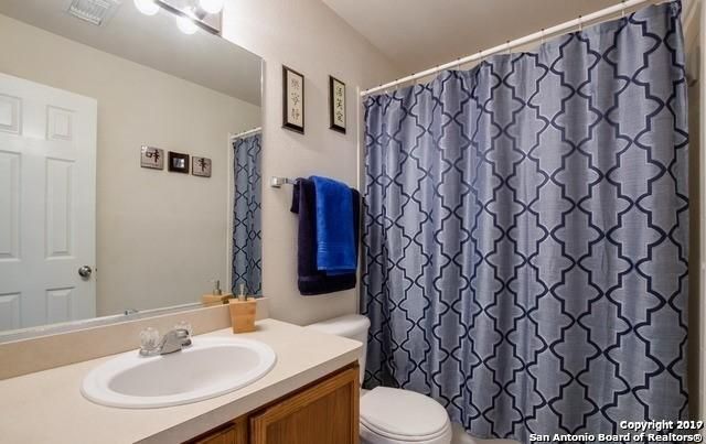 9418 Wolf Point San Antonio TX 78251
