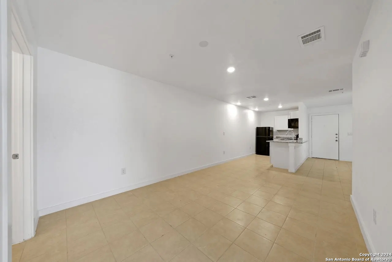 903 Canterbury San Antonio TX 78228