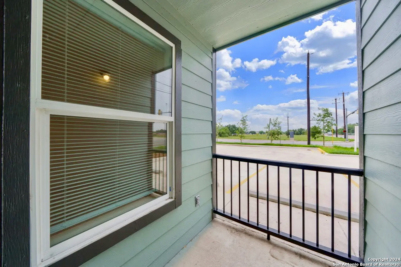 903 Canterbury San Antonio TX 78228
