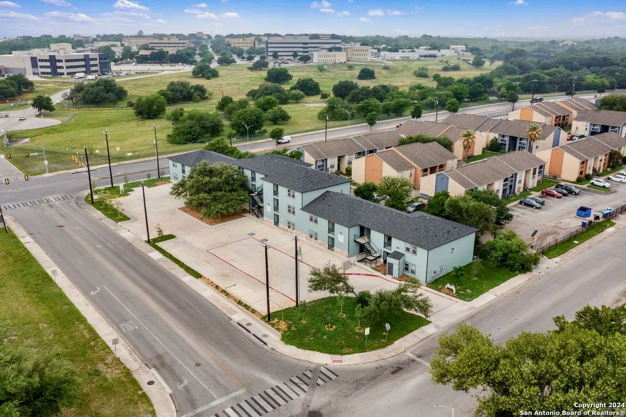 903 Canterbury San Antonio TX 78228