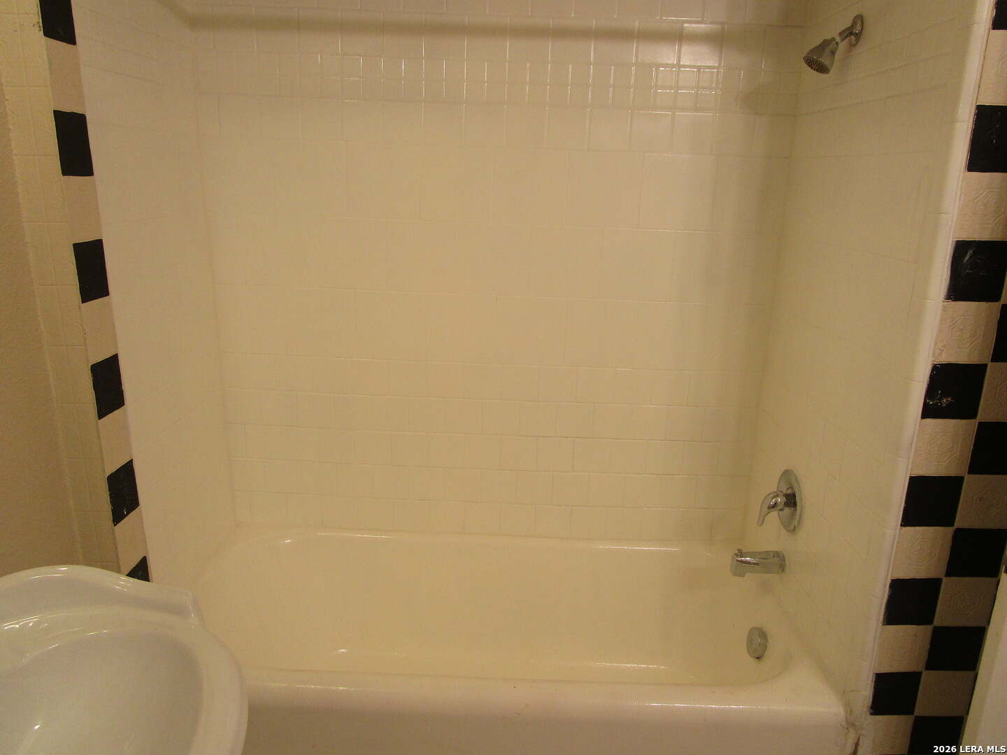 726 W Russell Place San Antonio TX 78212