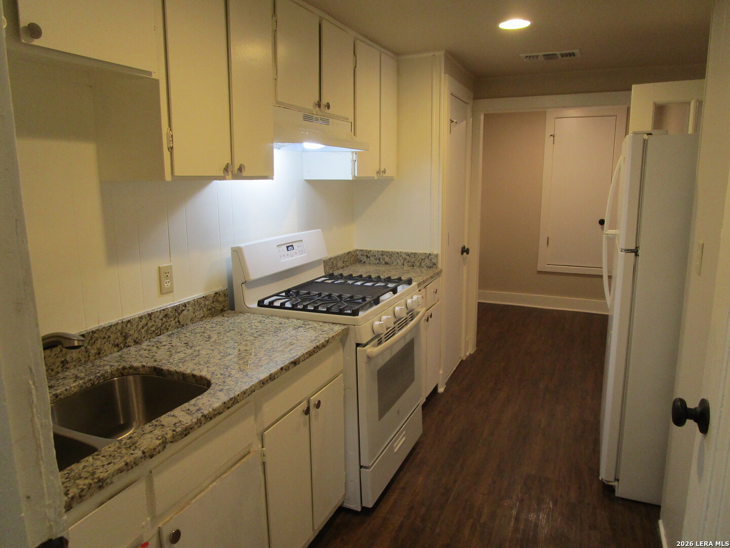 726 W Russell Place San Antonio TX 78212