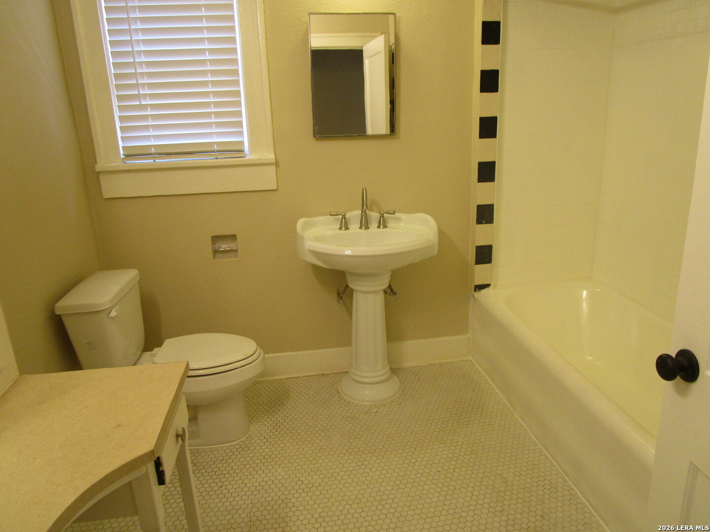 726 W Russell Place San Antonio TX 78212