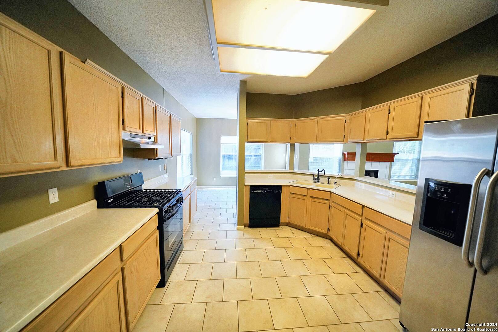 14947 Northern Dancer San Antonio TX 78248