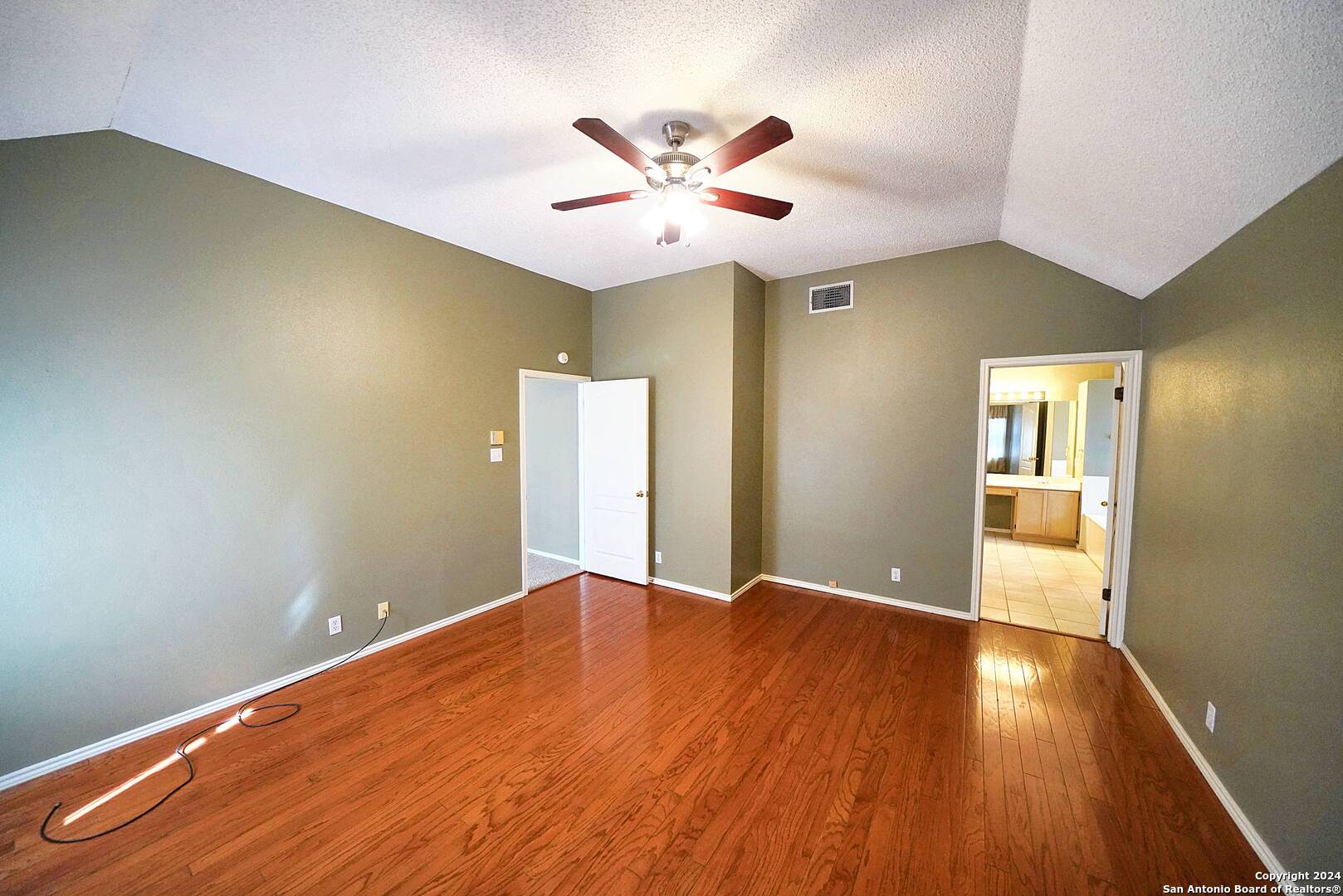 14947 Northern Dancer San Antonio TX 78248