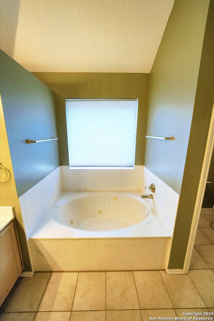 14947 Northern Dancer San Antonio TX 78248