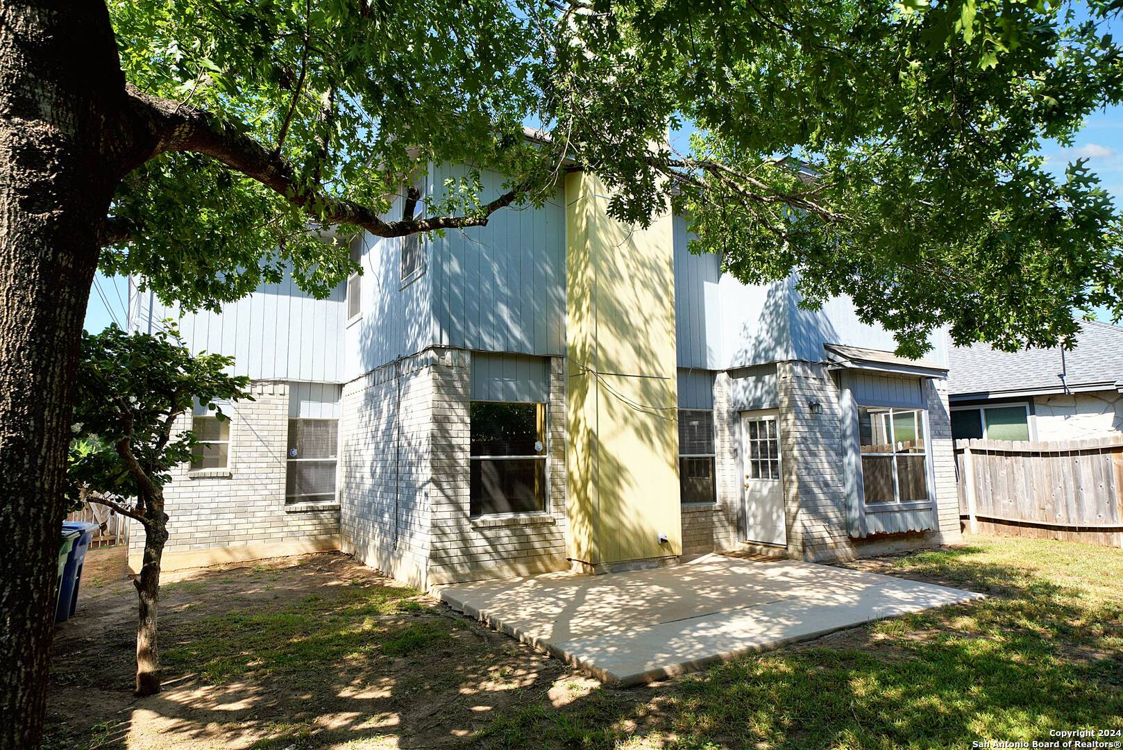 14947 Northern Dancer San Antonio TX 78248