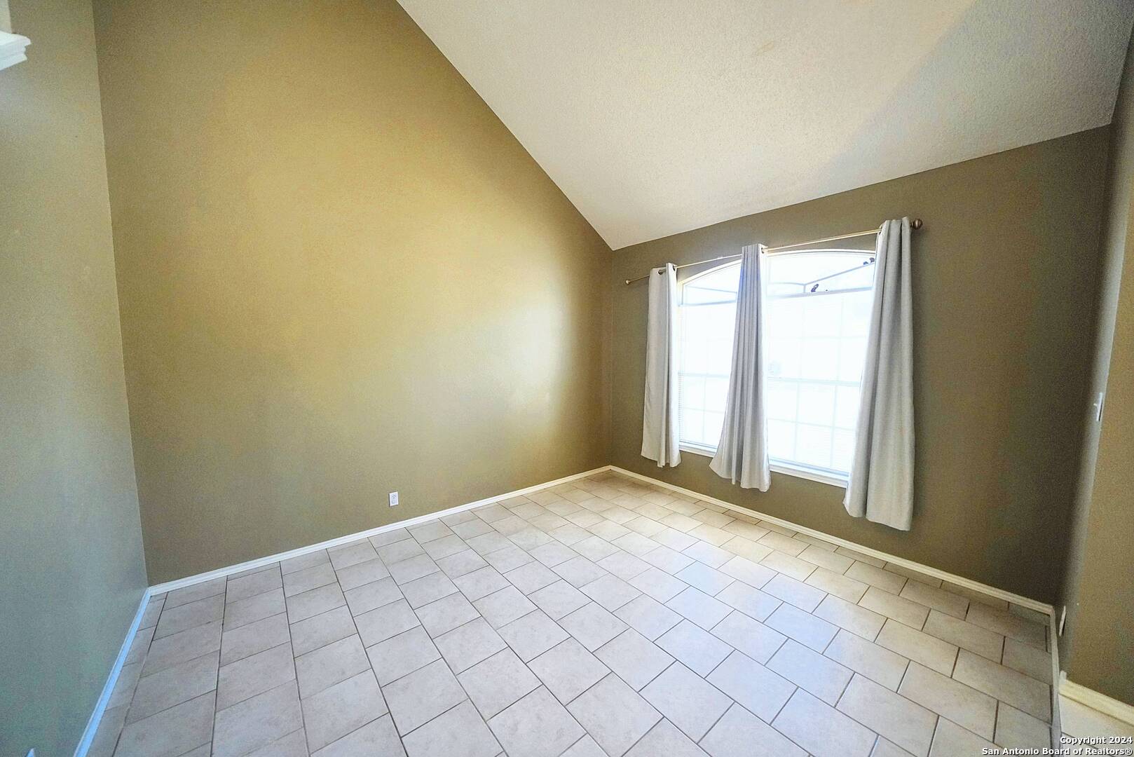 14947 Northern Dancer San Antonio TX 78248