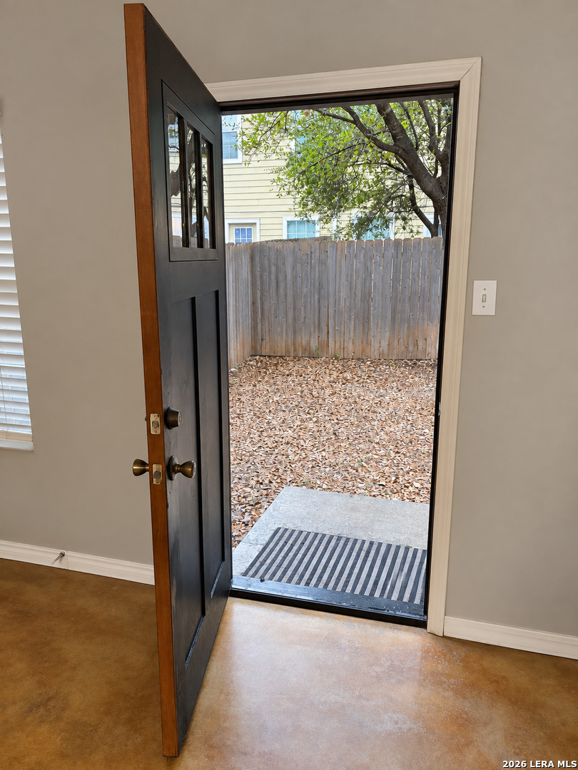 7803 Kingsbury Way San Antonio TX 78240