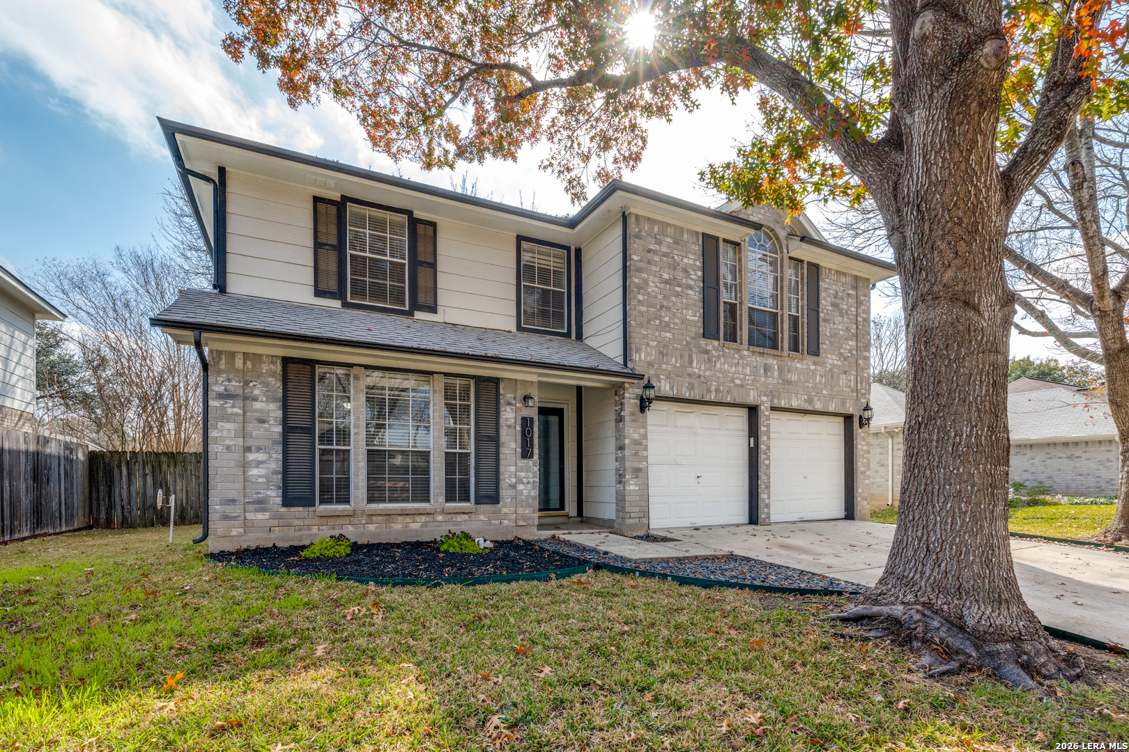 1017 Silvertree Schertz TX 78154