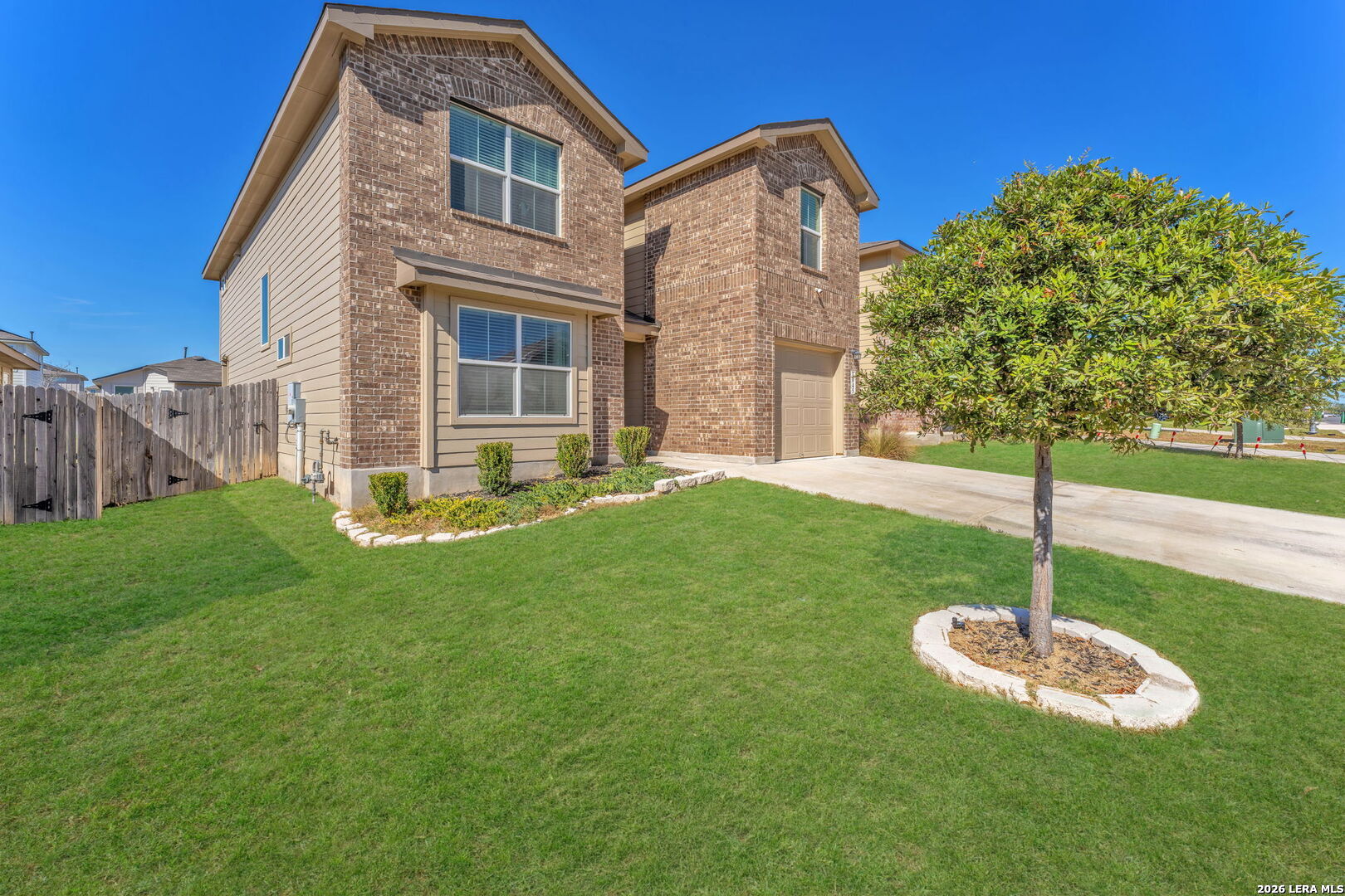 1045 Pacific Monarch San Antonio TX 78253