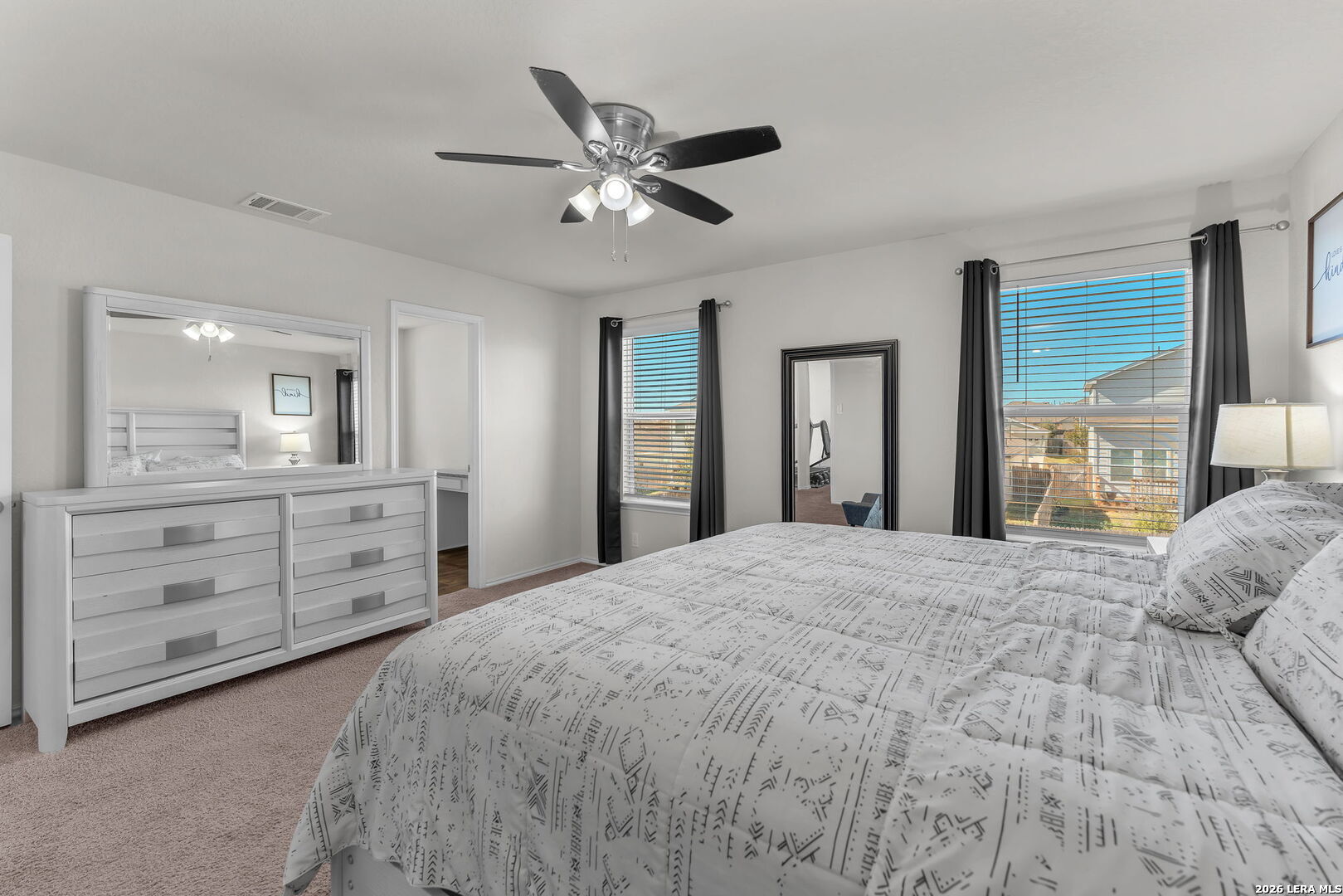 1045 Pacific Monarch San Antonio TX 78253