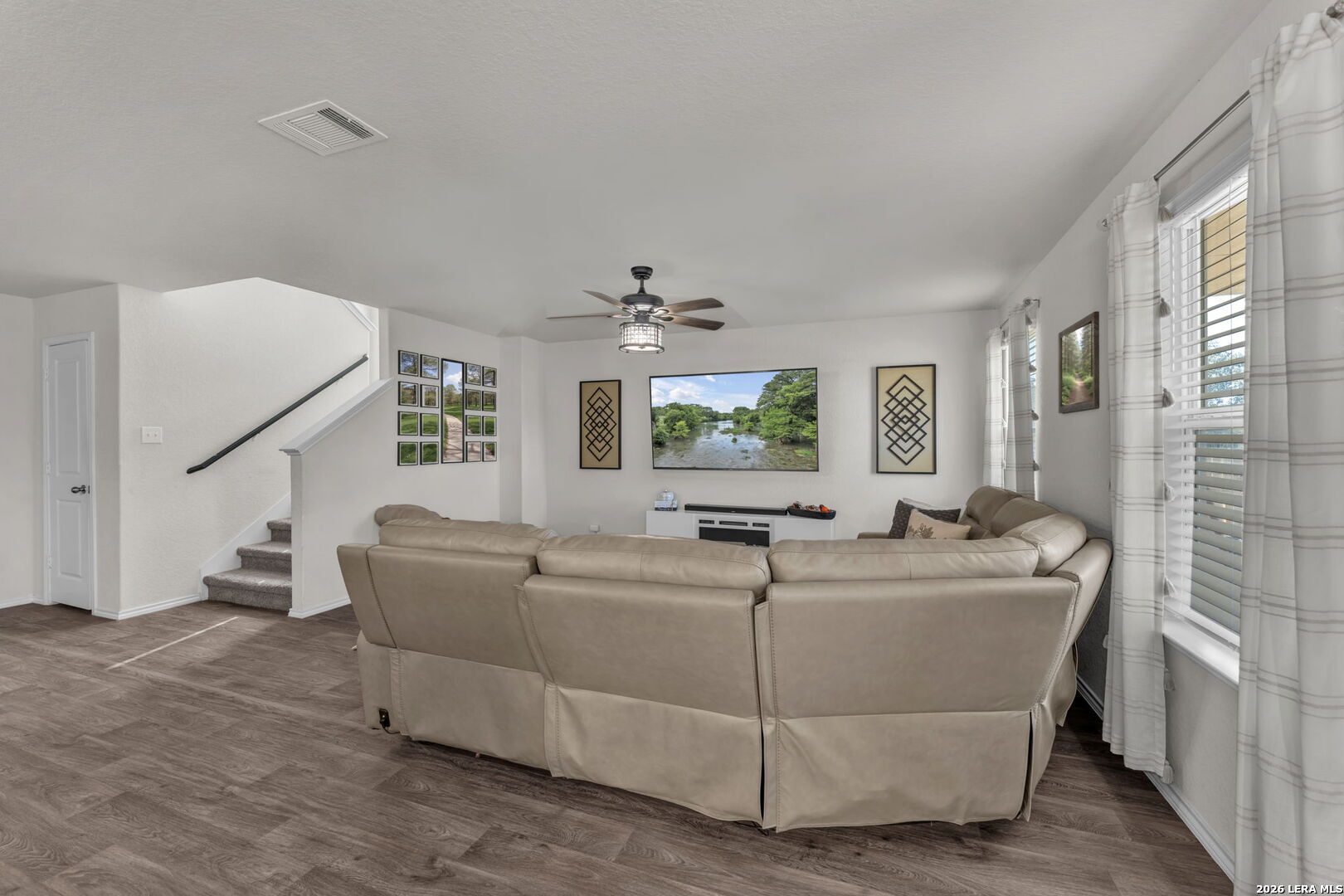1045 Pacific Monarch San Antonio TX 78253