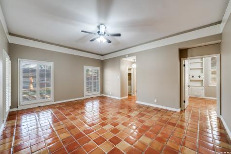 301 Wickford Way Street Castle Hills TX 78213