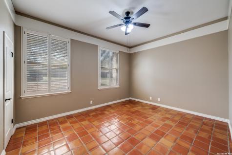 301 Wickford Way Street Castle Hills TX 78213