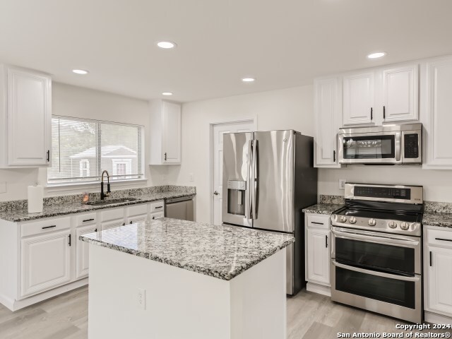 7122 Teton Ridge San Antonio TX 78233
