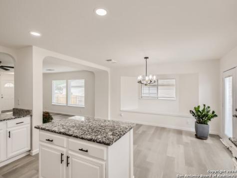 7122 Teton Ridge San Antonio TX 78233