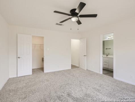 7122 Teton Ridge San Antonio TX 78233
