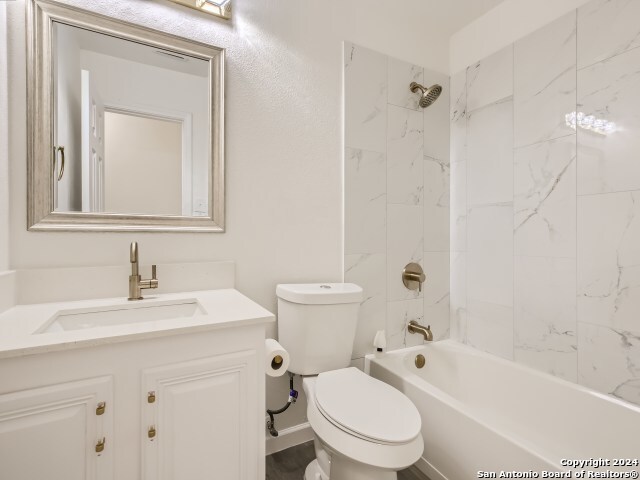7122 Teton Ridge San Antonio TX 78233