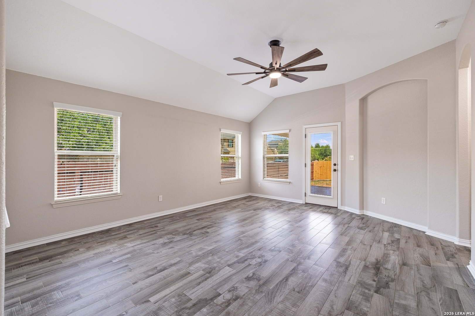 530 Rolling Grove San Antonio TX 78253