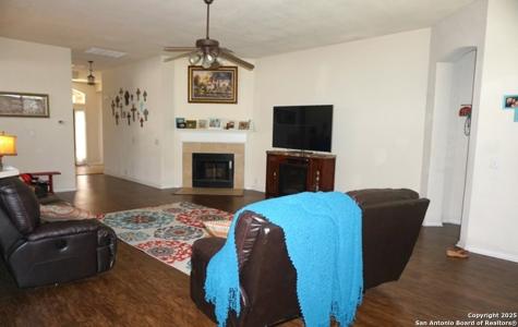 22027 Dolomite San Antonio TX 78259